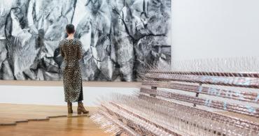 Nadia Kaabi-Linke Squeezed in Infinity at the National Art Museum of Ukraine